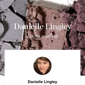 Shop with me via my online Avon shop and receive exclusive offers and gifts.